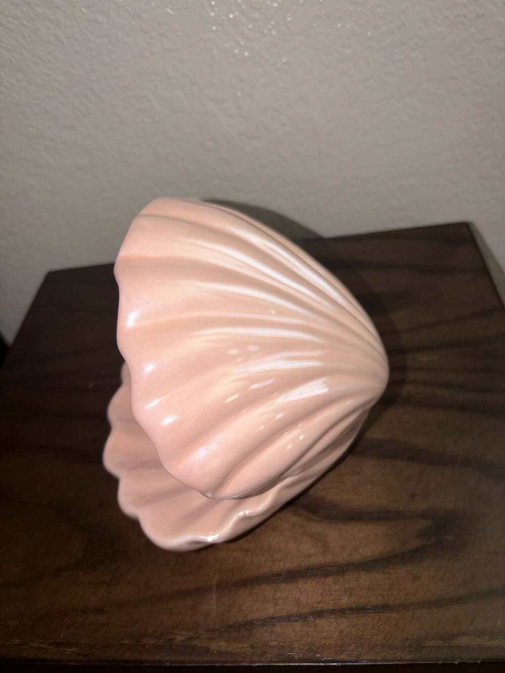 Vintage Ceramic Clam Shell Trinket Dish or Soap Holder - Picture 4 of 5